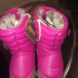 Kids snow boots